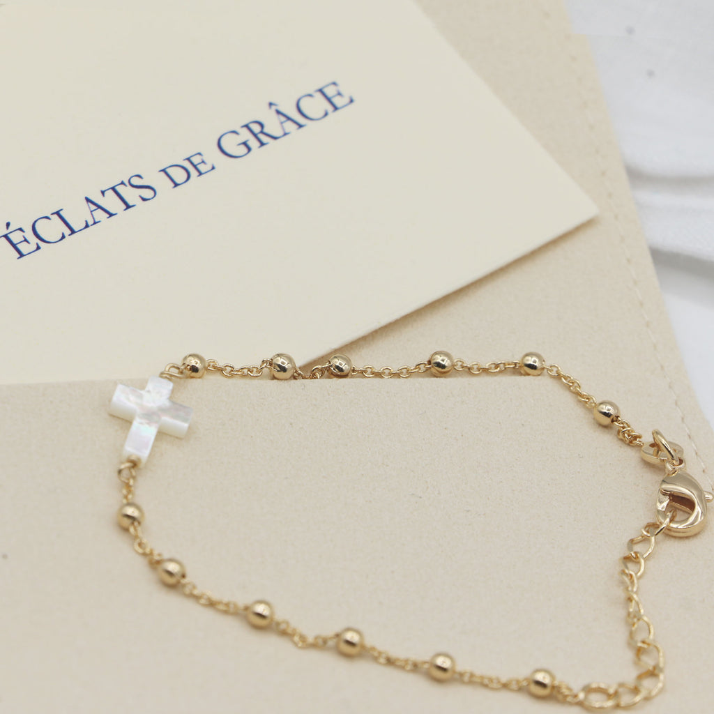 bracelet-communion-croix-nacre-plaque-or