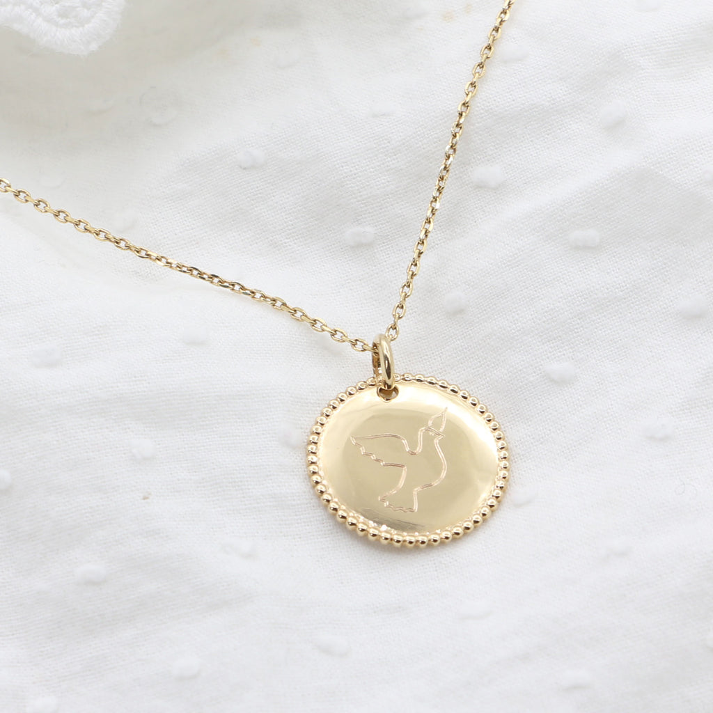 Collier médaille colombe perlée en plaqué or 18K